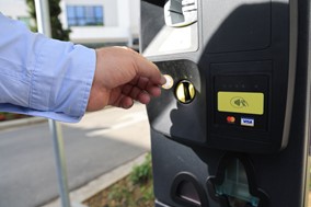 Eλεγχόμενη στάθμευση από 2 Ιουνίου: Τι ισχύει για τους μόνιμους κατοίκους 